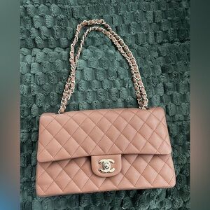 Chanel Classic Flap Bag in Camel